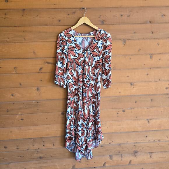 Masai Copenhagen Nora Dress Whitecap Floral Viscose Vneck 3/4 Sleeve Round Hem - Picture 2 of 6